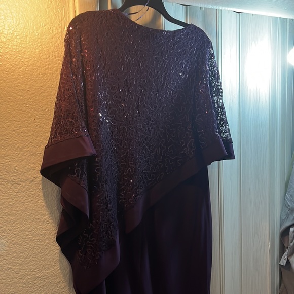 R&M RICHARDS BURGUNDY DRESS - Picture 6 of 6
